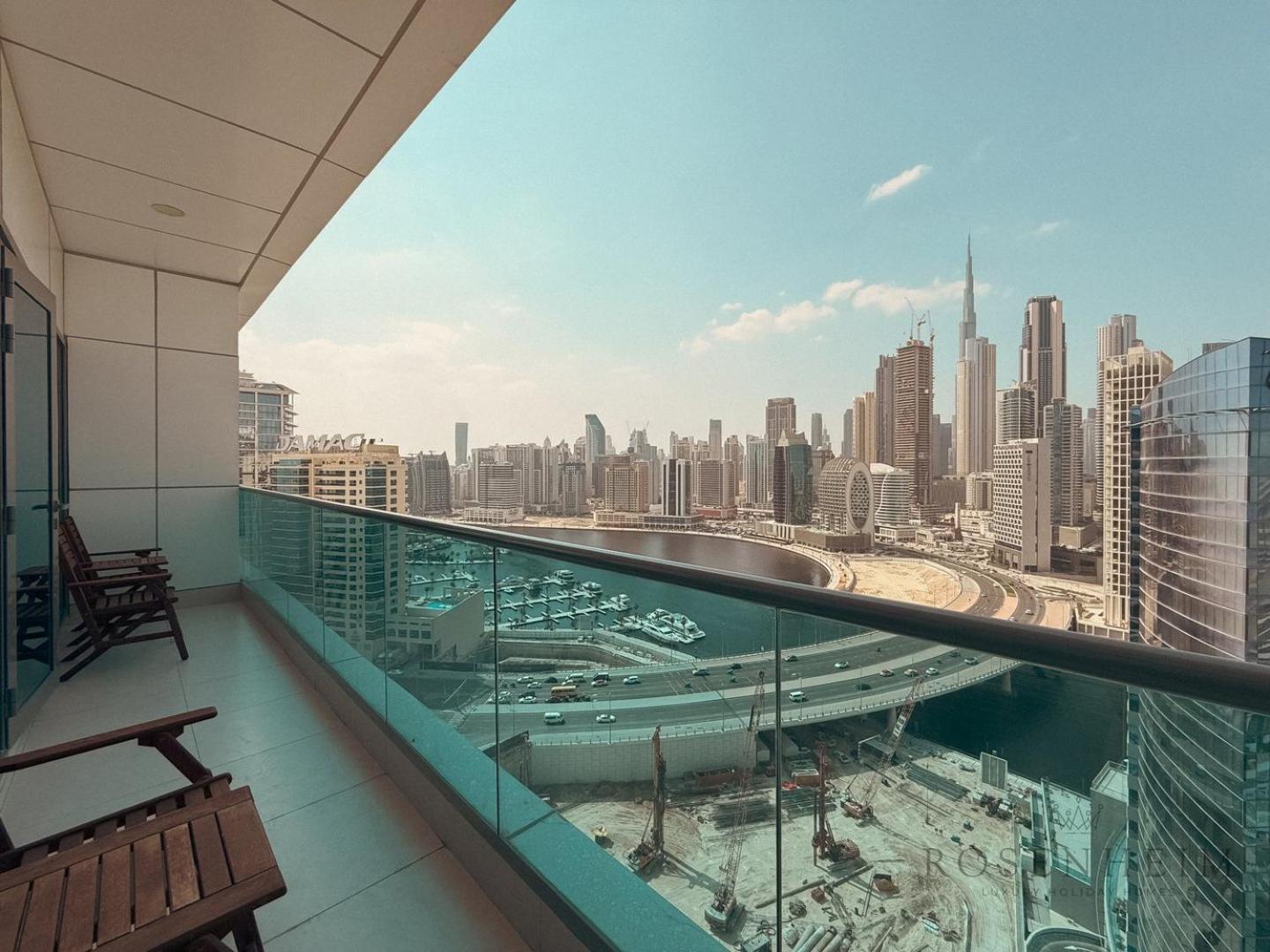 Holiday home Modern With Burj Khalifa - View, 32 Percent Applied Dubai